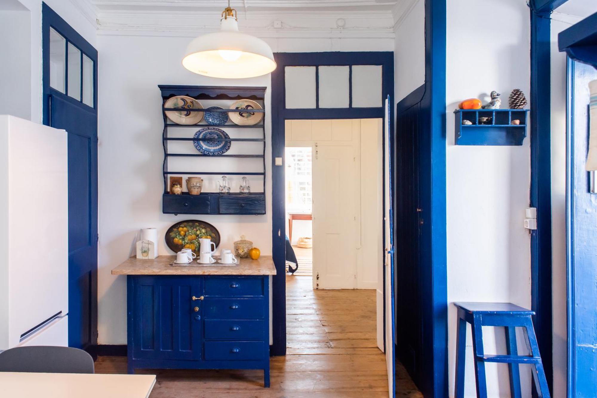 Apartment With Lift